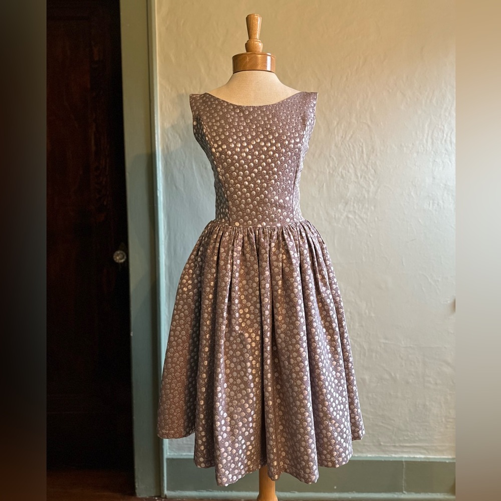 VINTAGE-STYLE Fit and Flare Dress - Pale Mauve with Polka Dots